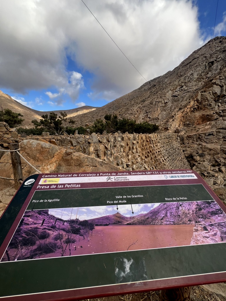Fuerteventura con i bambini: 15 posti imperdibili da vedere 38 Come raggiungere Arco de Las Arco de las Peñitas
