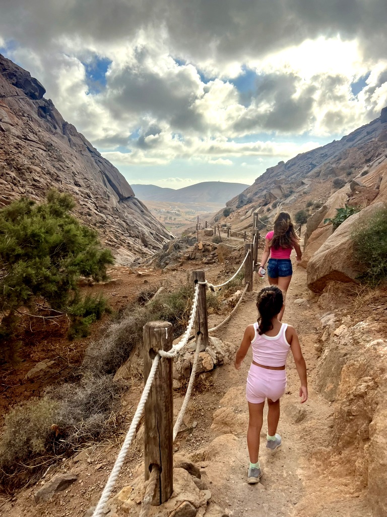 Come raggiungere Arco de las Peñitas a Fuerteventura: guida completa al trekking più spettacolare dell'isola 9 Come raggiungere Arco de Las Arco de las Peñitas
