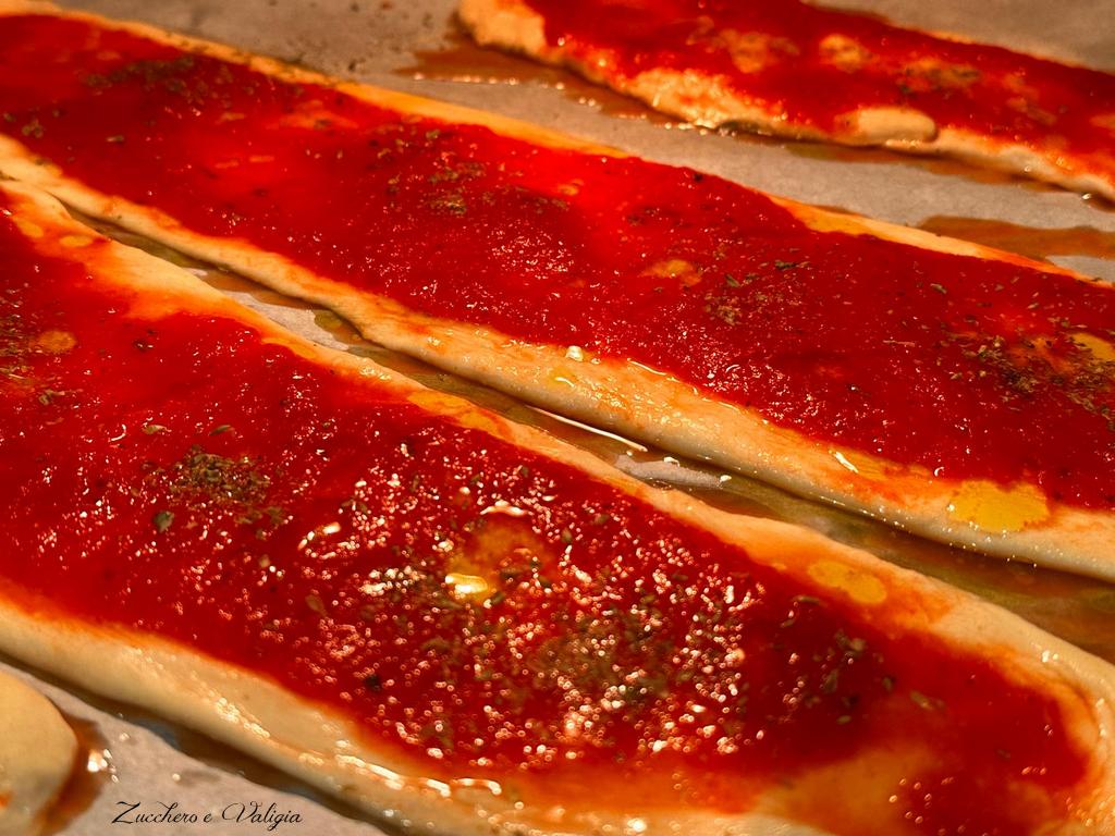 Lingue di Pizza croccanti senza lievito 9 lingue di pizza croccanti senza lievito
